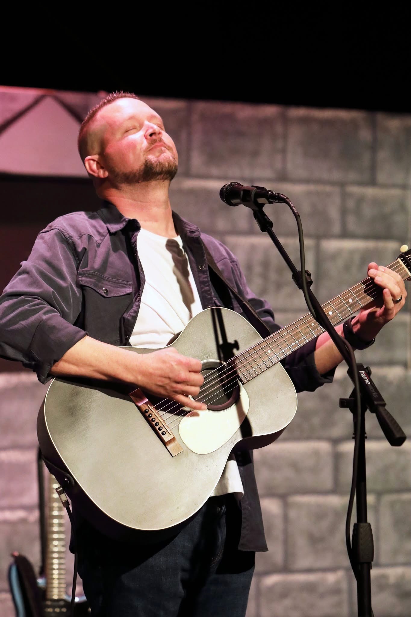 Joe Sims live acoustic